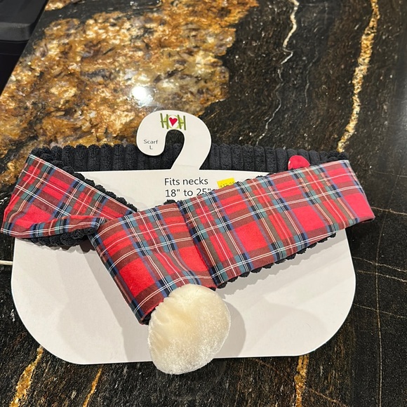 HuggleHounds Christmas Holiday Scarf L NWT - Picture 1 of 2
